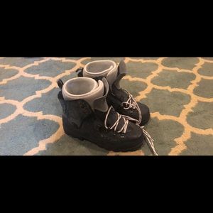 Scarpa Plastic Boots w/ Intuition Liners-Size 8.5